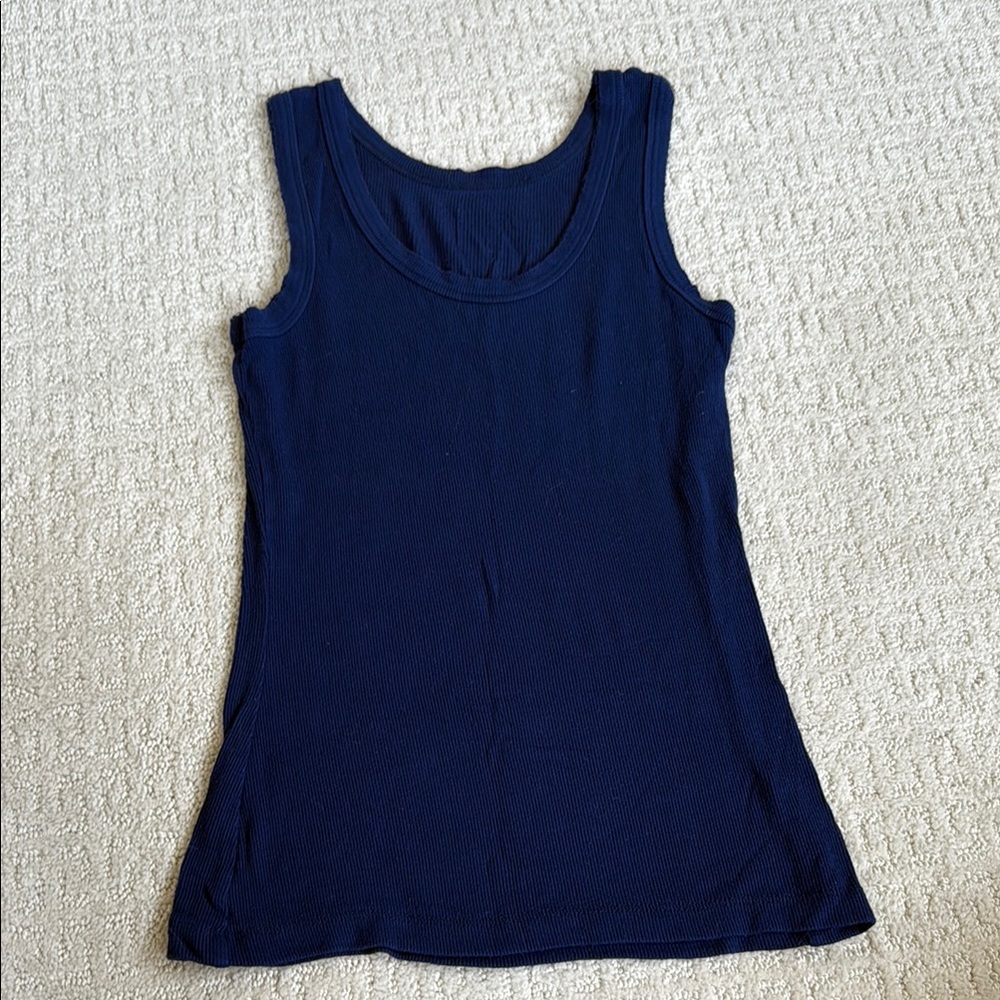 Women's Tank Tops Bundle - Picture 6 of 9